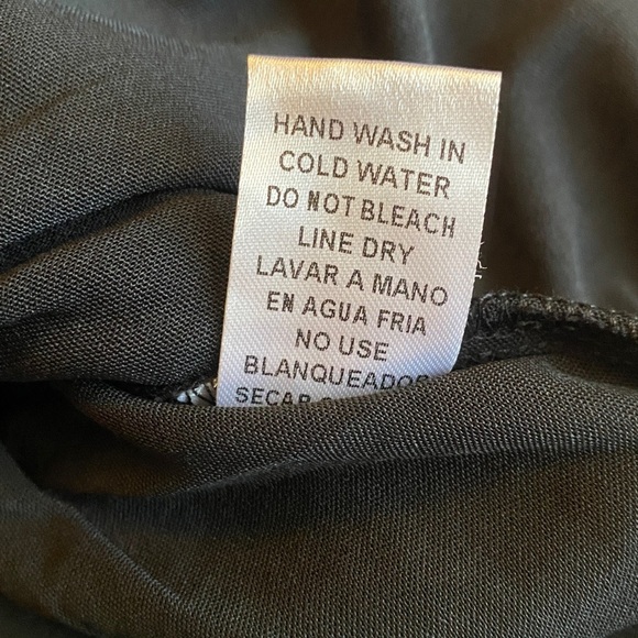 Entro Black Textured Puff Sleeve Blouse 🆕 - Picture 7 of 12